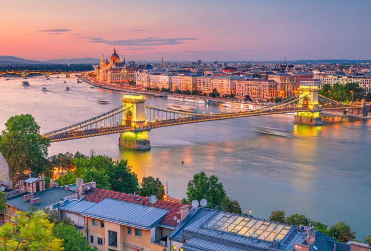 Illustrazione di Budapest (Canva FOTO) - sciencecue.it