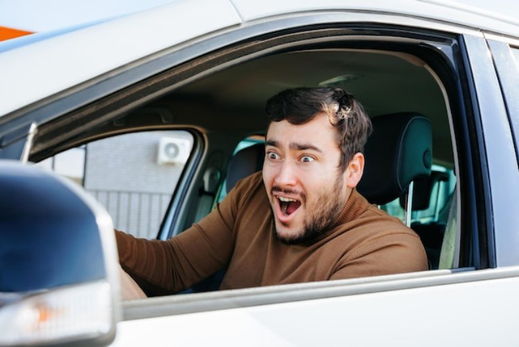 Uomo al volante