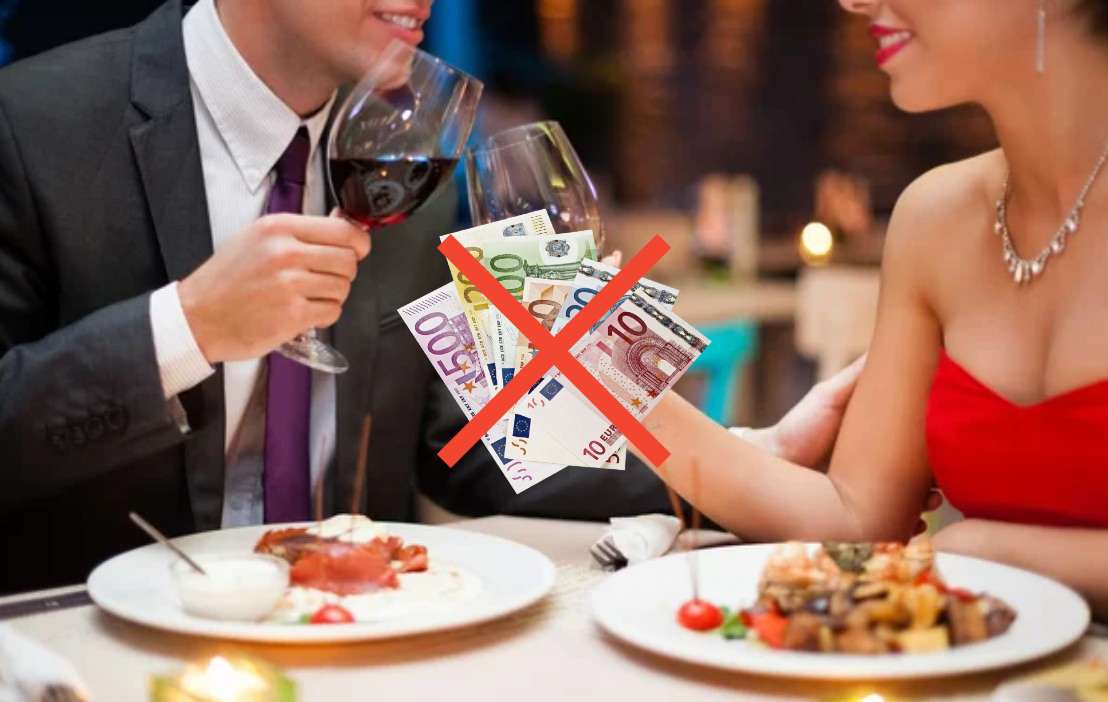 Cena al ristorante e costi non dovuti (Depositphotos foto) - www.sciencecue.it