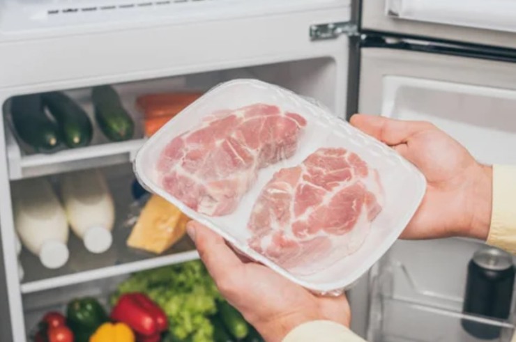 Carne e conservazione (Depositphotos foto) - www.sciencecue.it