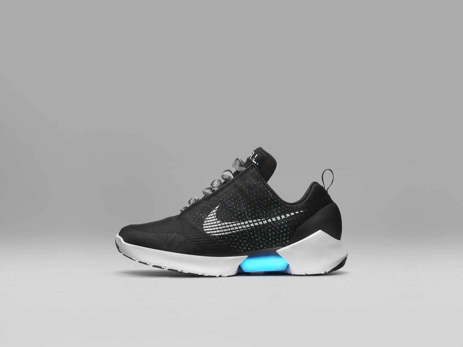 Nike HyperAdapt 1.0 la prima scarpa con lacci automatici