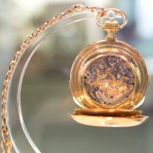 meccanismo di un orologio da taschino