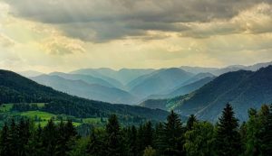 Illustrazione di una località montana (Pixabay FOTO) - www.sciencecue.it