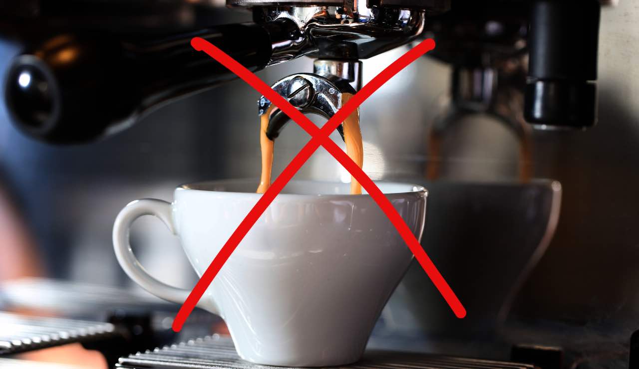 No caffè